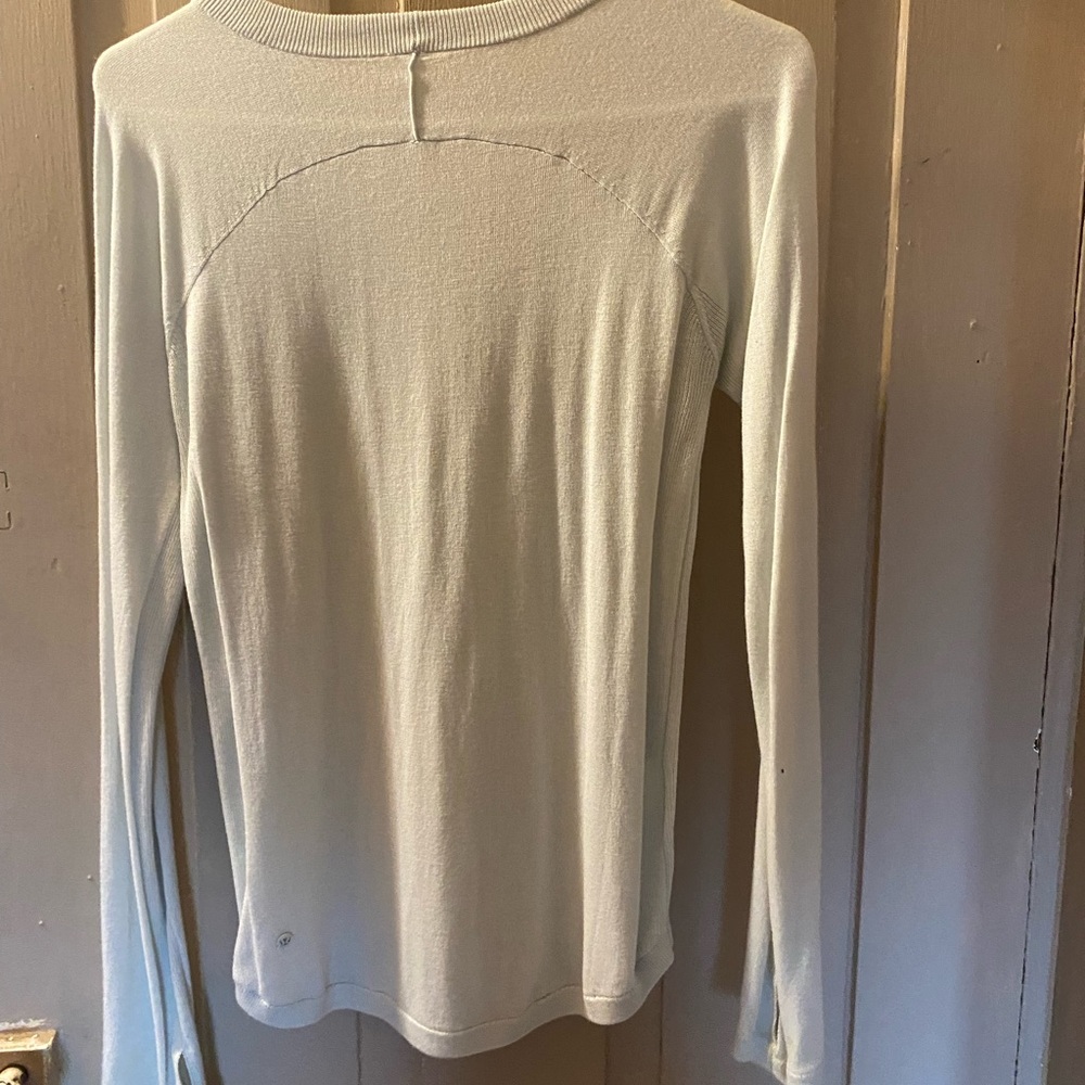 Lululemon lightweight boolux sweater